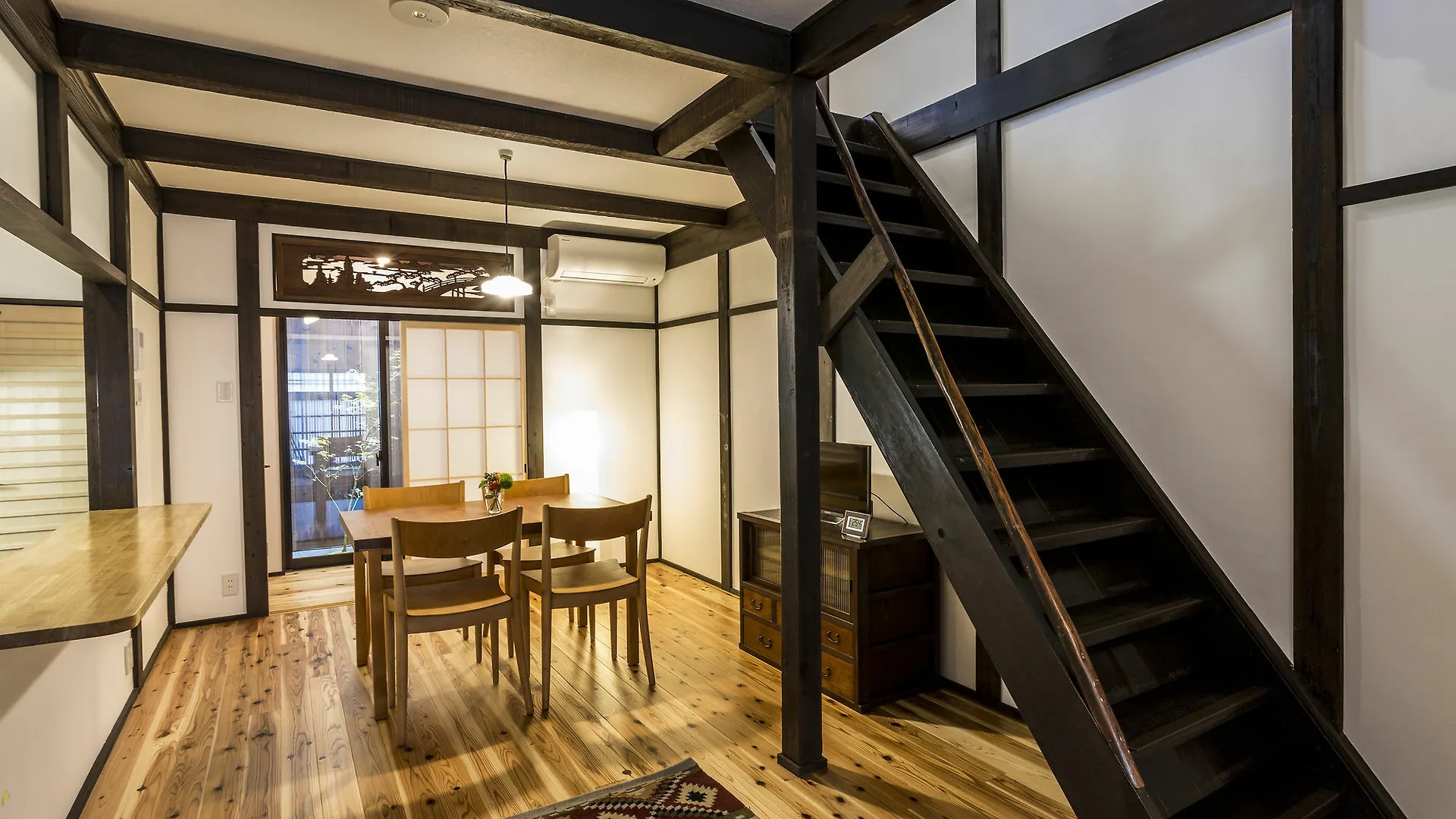 Resi Stay Tomaroka Mongakucho Kyoto